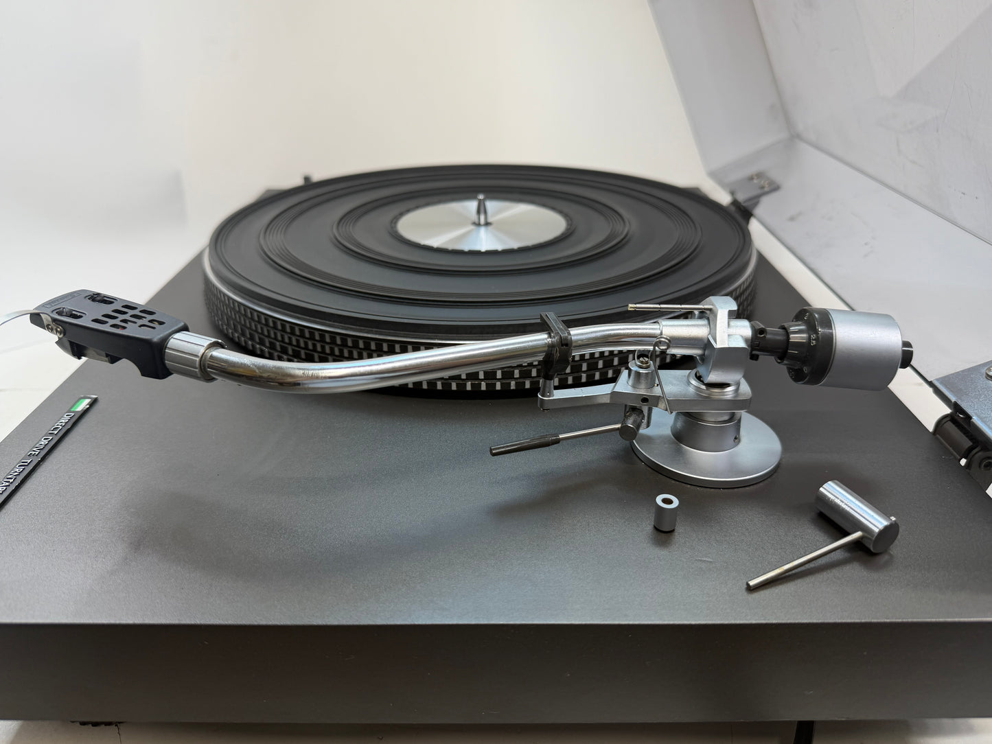 Sansui SR-525 Direct Drive Turntable w/ Sansui SV-27A Cart new OEM stylus Tested Working