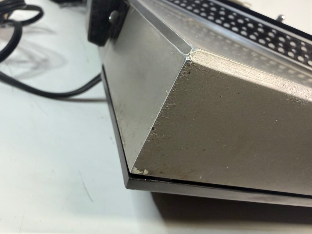 Technics SL-1300 vintage direct-drive turntable – photo 17 of 18