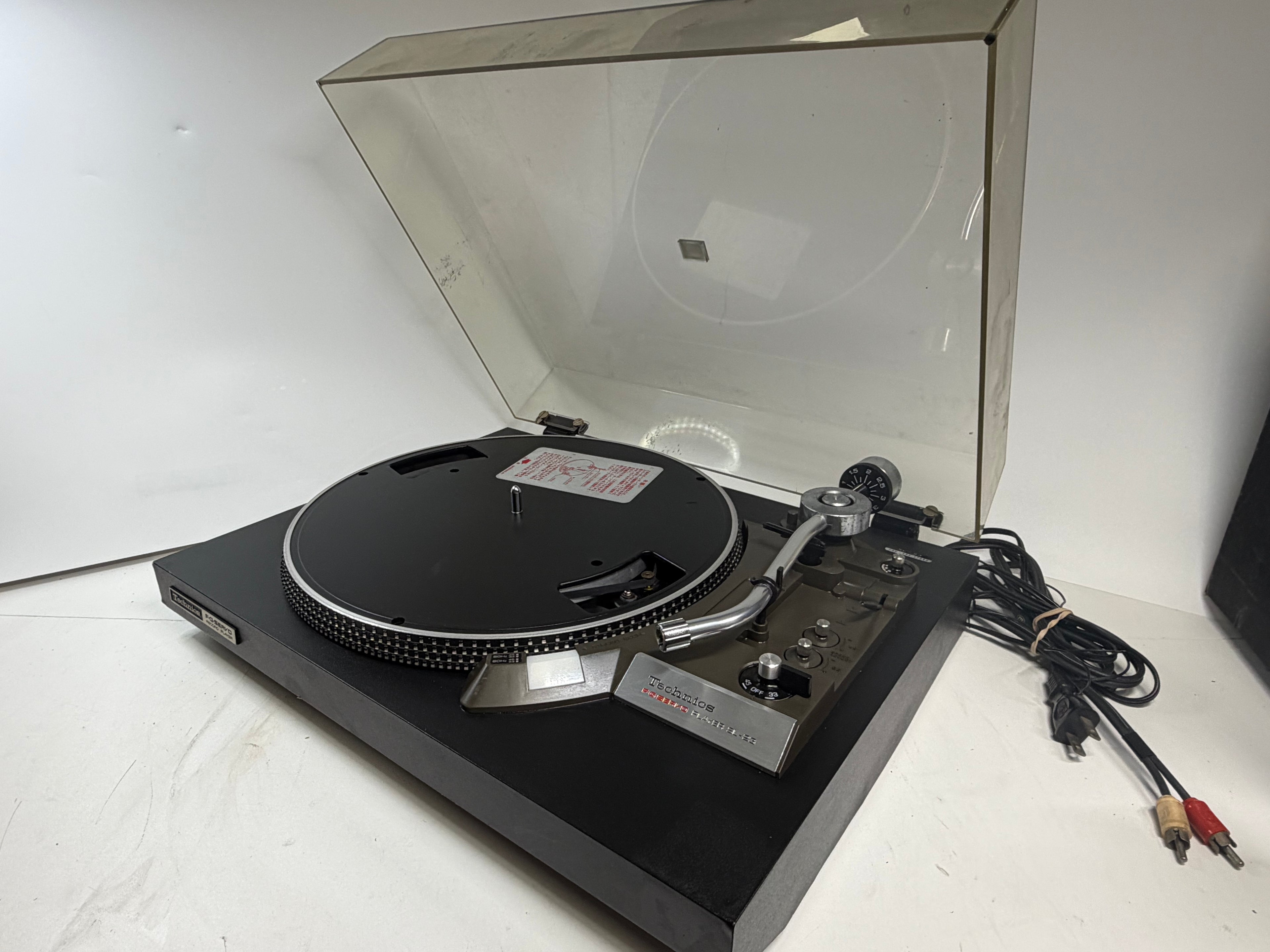 Sansui 2000A receiver and Technics SL-23 turntable system – photo 4 of 15
