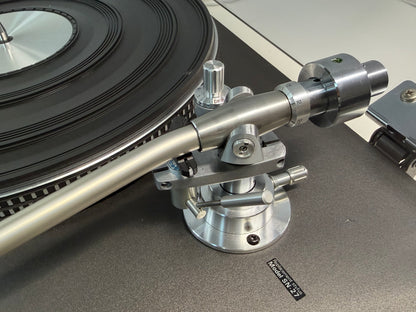 Sansui SR-525 Turntable w/ Micro Seiki MA-202 Mk II Tonearm & Ortofon 2M