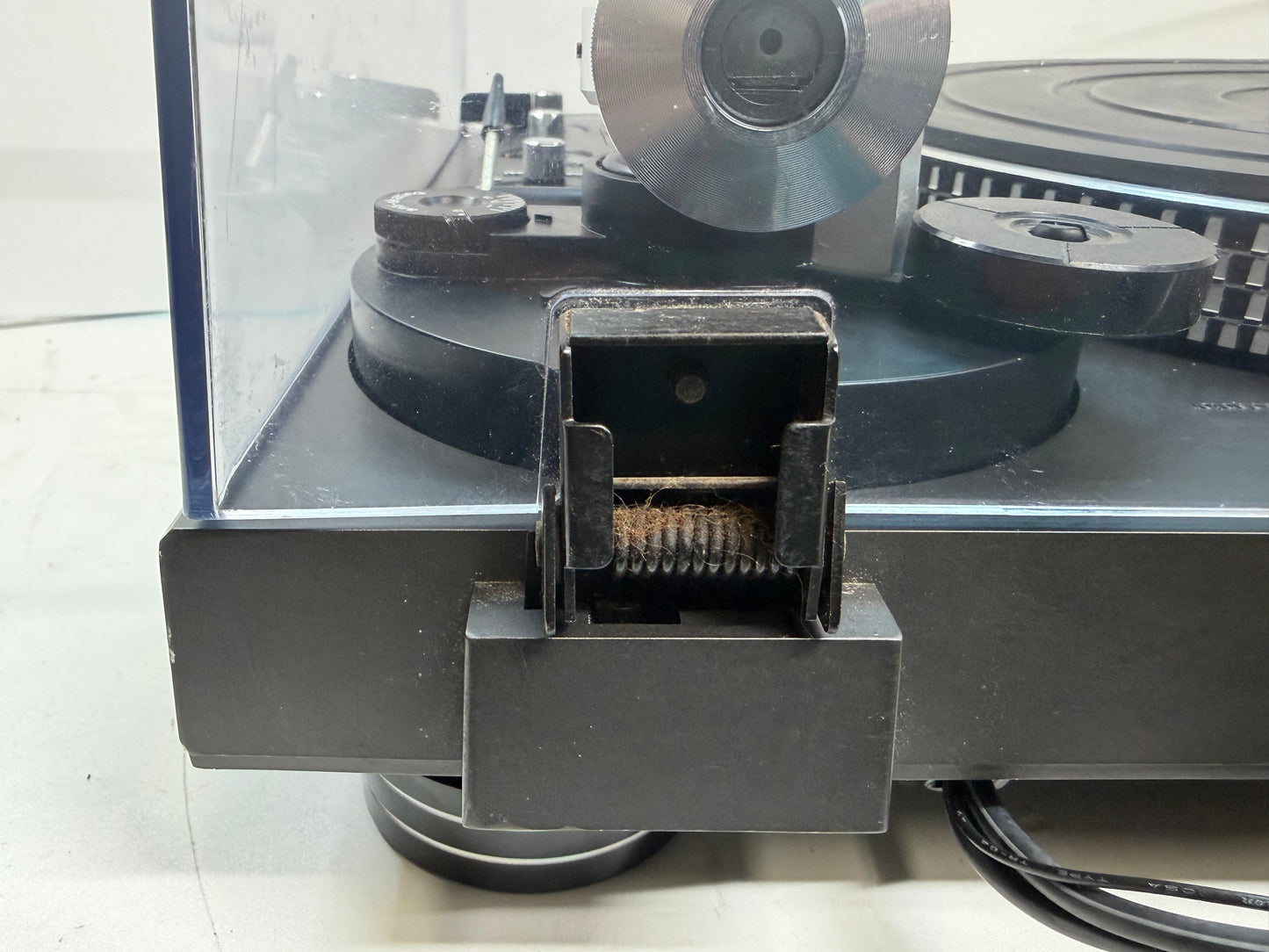 Technics SL-1900 Direct Drive Turntable DeoxIT Serviced Upgraded Feet