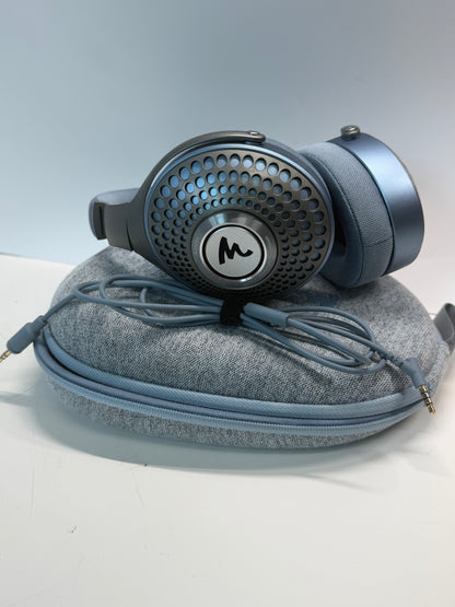 Focal Azurys Premium Closed-Back Audiophile Headphones Tested