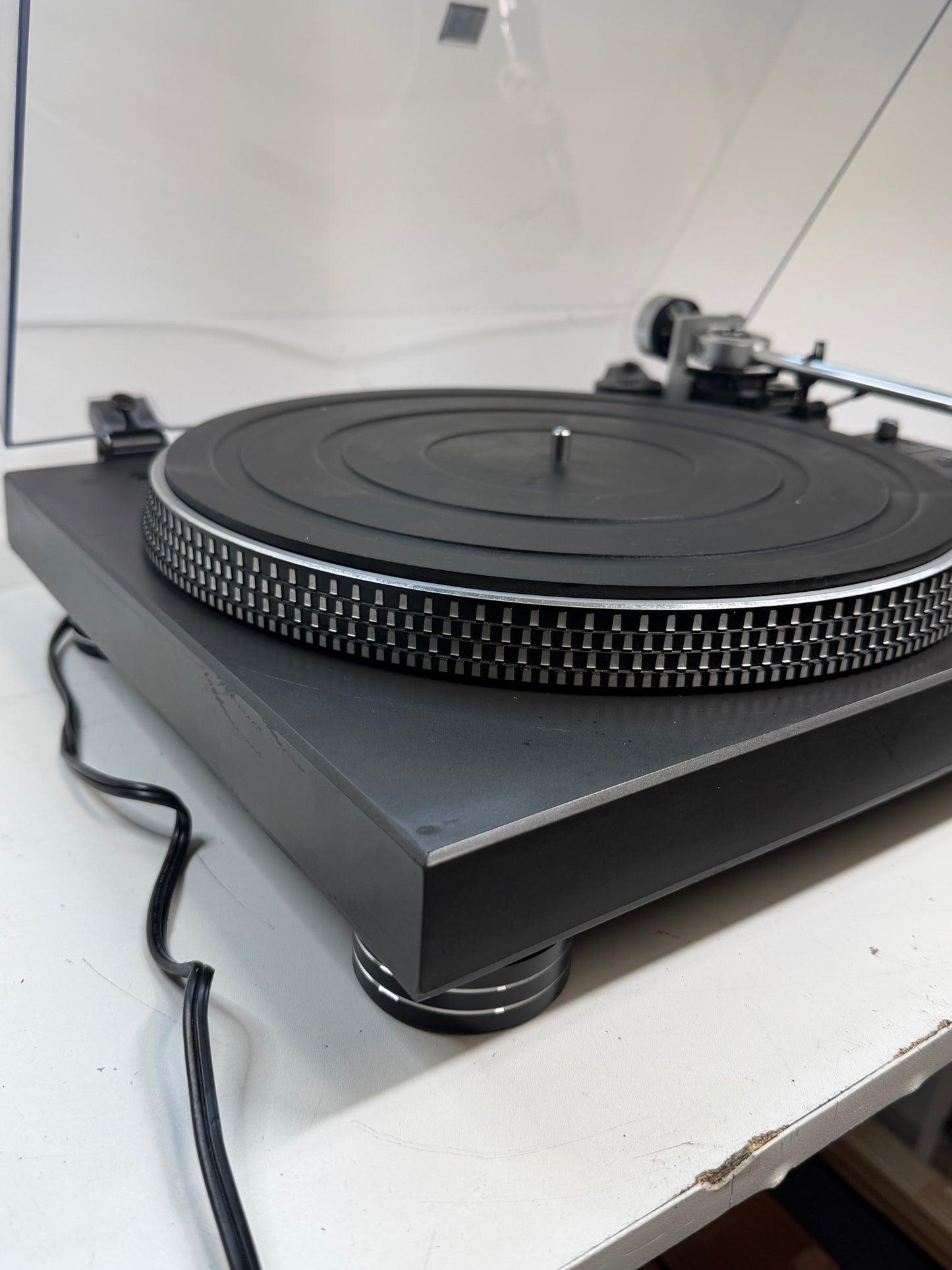 Technics SL-1900 Direct Drive Turntable DeoxIT Serviced Upgraded Feet
