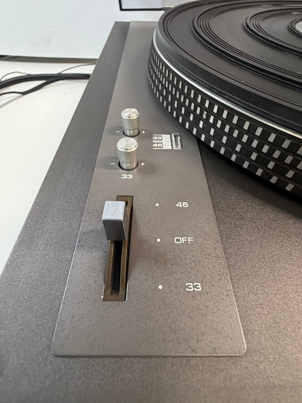 Sansui SR-525 turntable with Micro Seiki MA-202 tonearm – photo 5 of 20