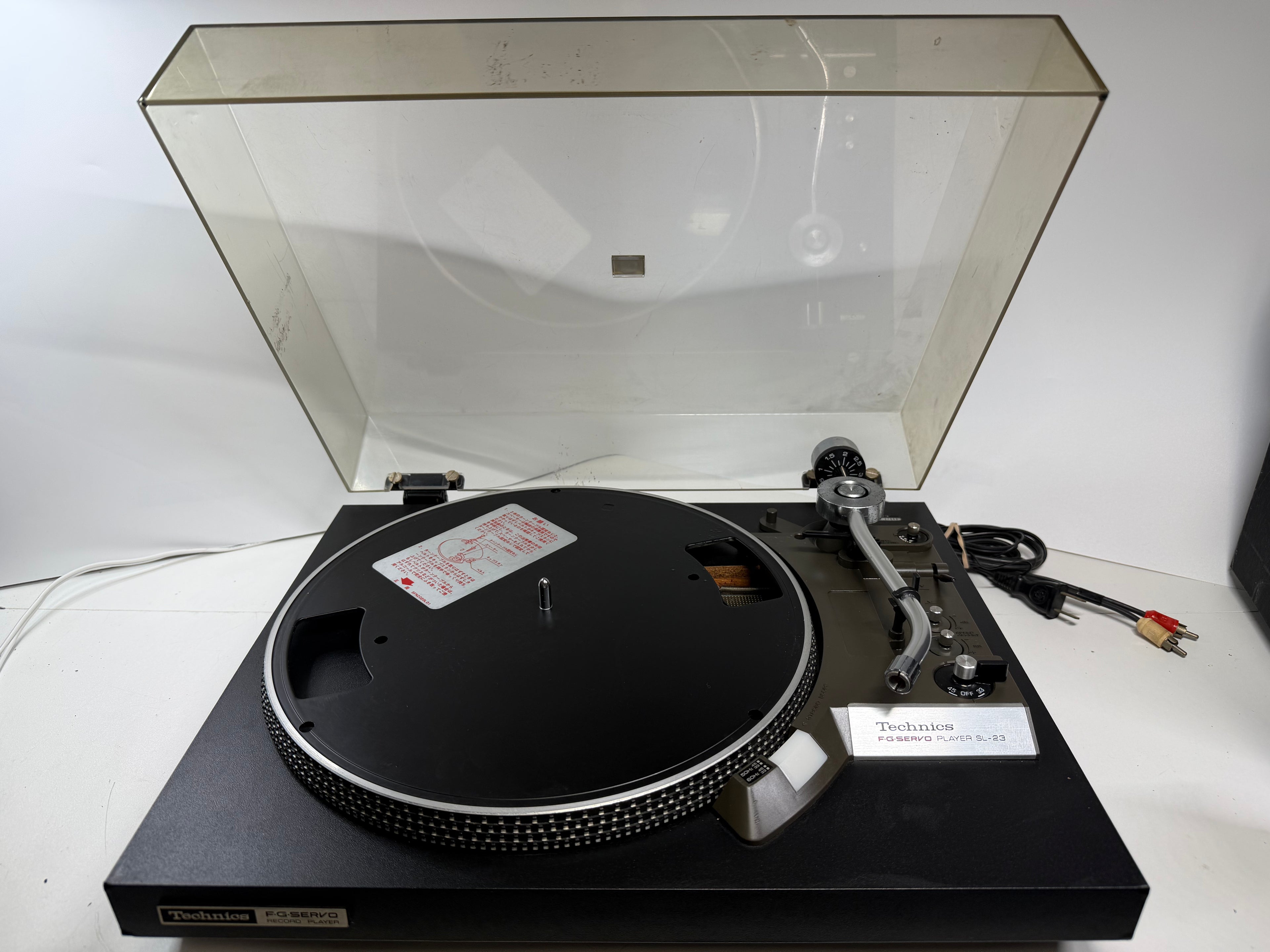 Sansui 2000A receiver and Technics SL-23 turntable system – photo 7 of 15