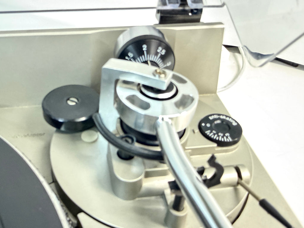 Technics SL-1950 vintage direct-drive turntable – photo 19 of 22