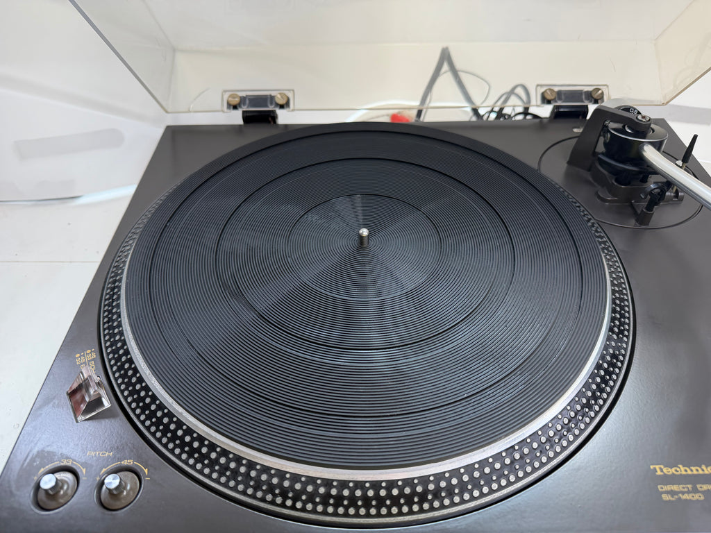 Technics SL-1400 vintage direct-drive turntable – photo 6 of 23
