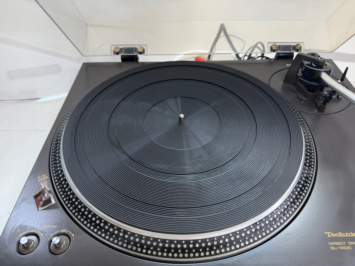Technics SL-1400 Direct Drive Turntable DeoxIT Serviced Tested Working