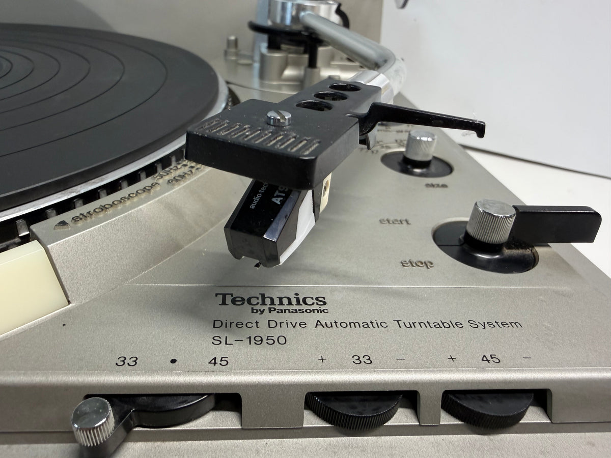 Technics SL-1950 Automatic Direct Drive Turntable Serviced New Feet Tested