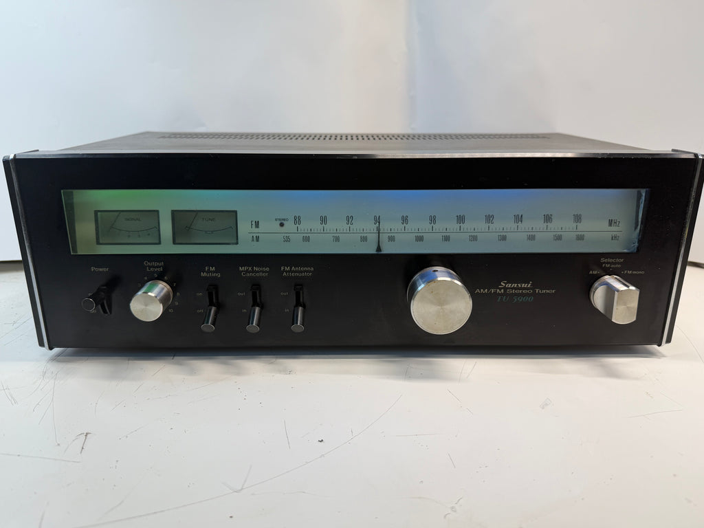 Sansui TU-5900 AM FM Stereo Tuner Blue Green LEDs DeoxIT Cleaned & Tested