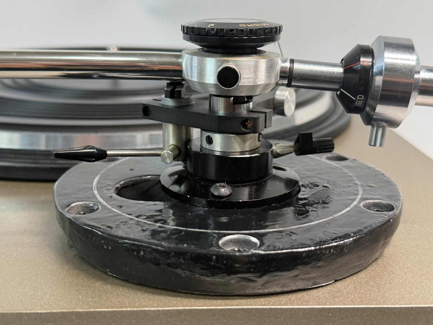 Micro Seiki DD-25 Direct Drive Turntable MA-101 MkII Tonearm