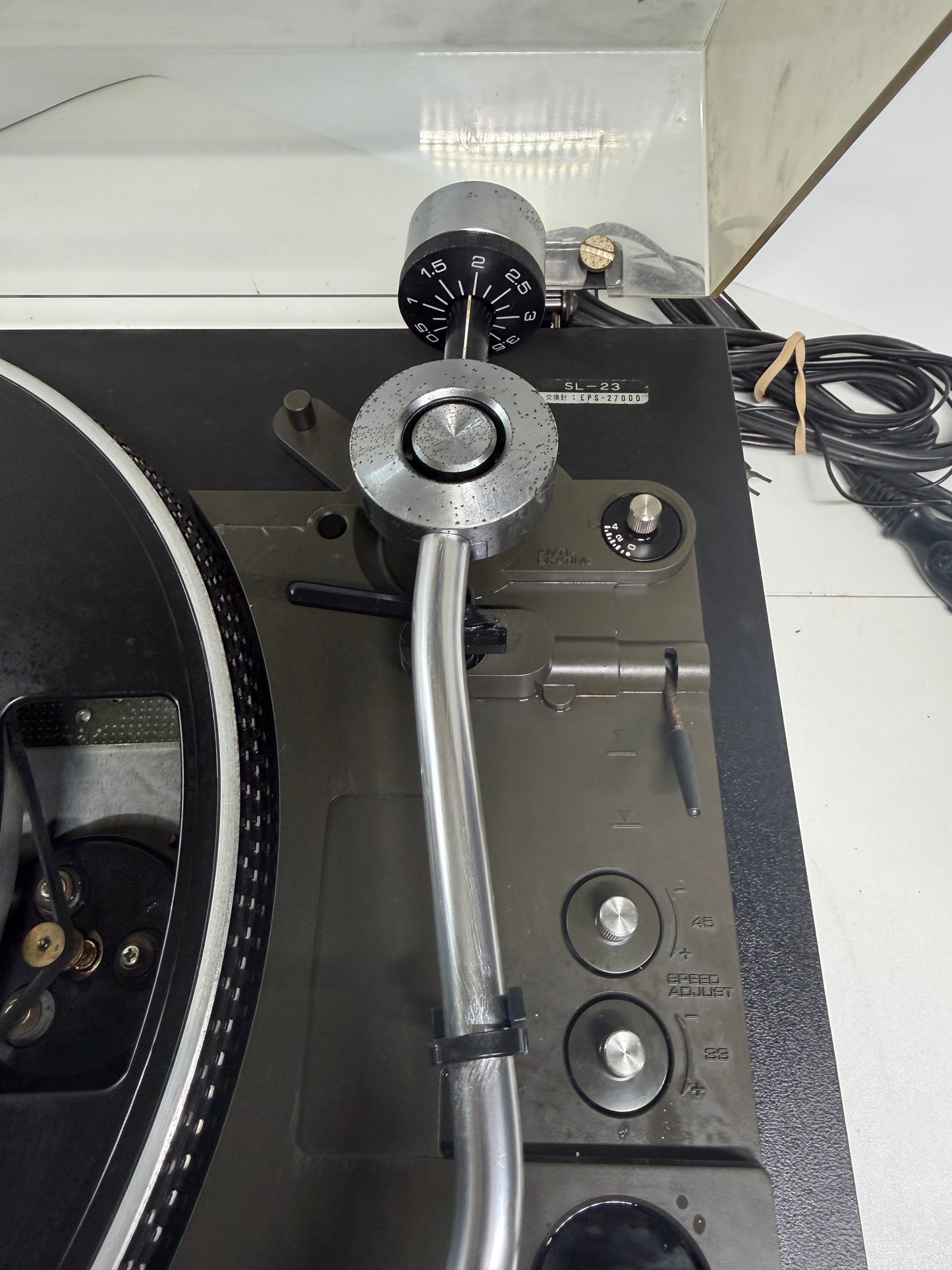 Technics SL-23 FG Servo Black Japanese Edition – Vintage Belt Drive Turntable
