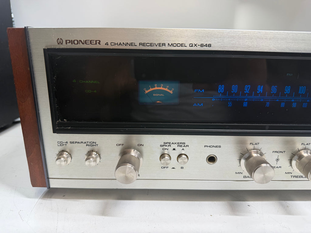 Pioneer QX-646 vintage quadraphonic receiver – photo 4 of 17