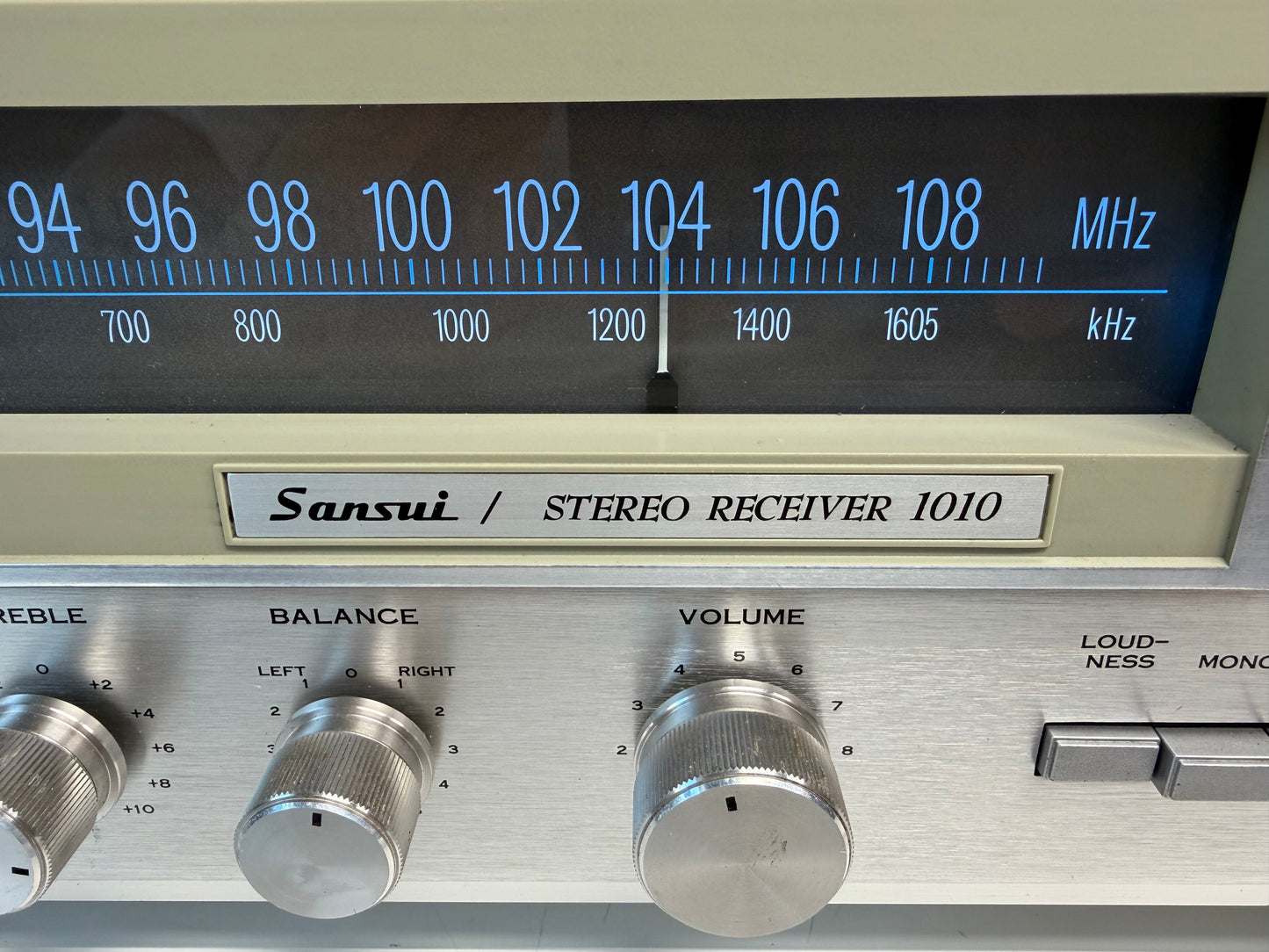 Sansui 1010 Stereo Receiver Custom Case Blue LED DeoxIT Serviced Vintage