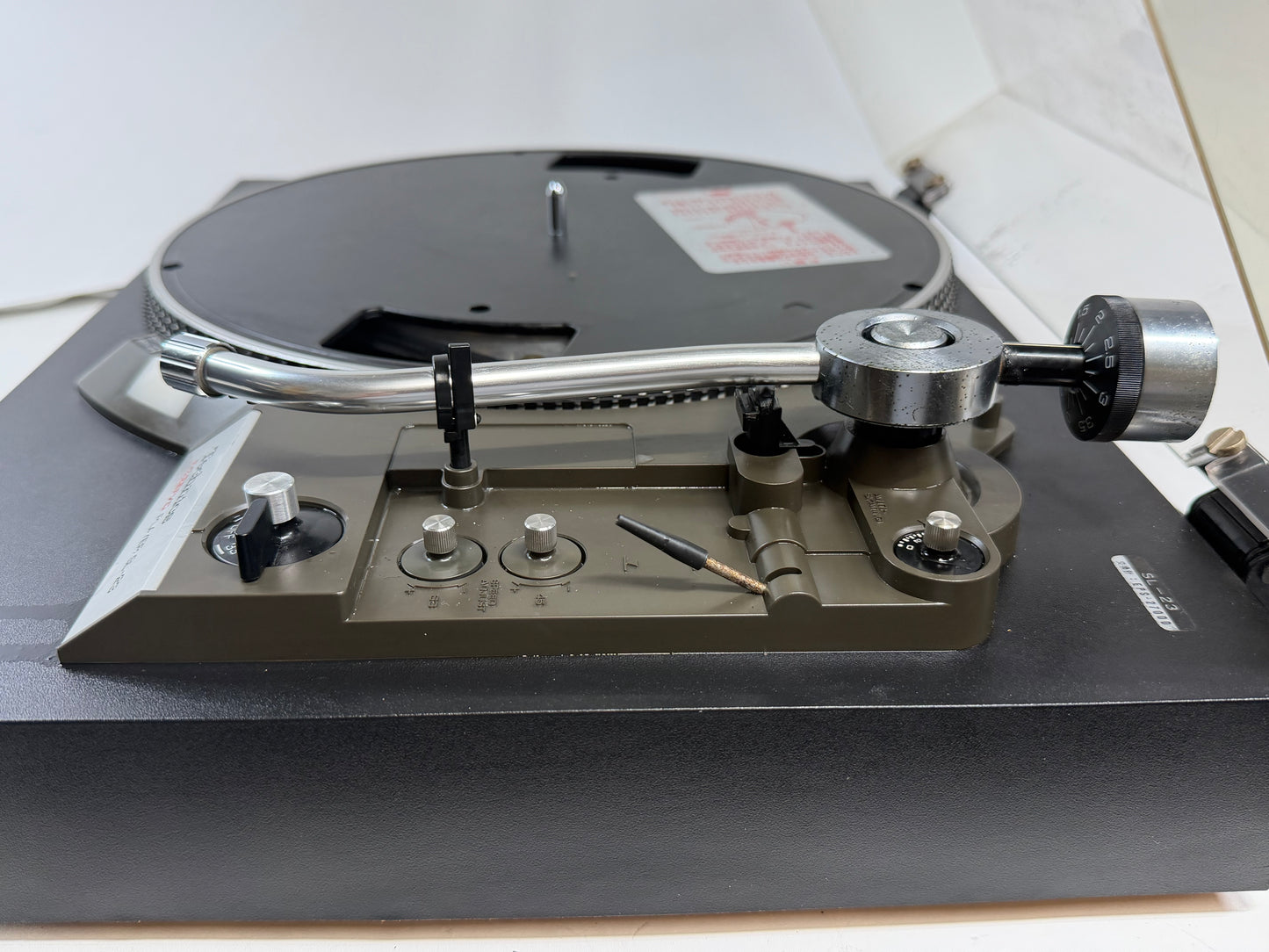 Technics SL-23 FG Servo Black Japanese Edition – Vintage Belt Drive Turntable