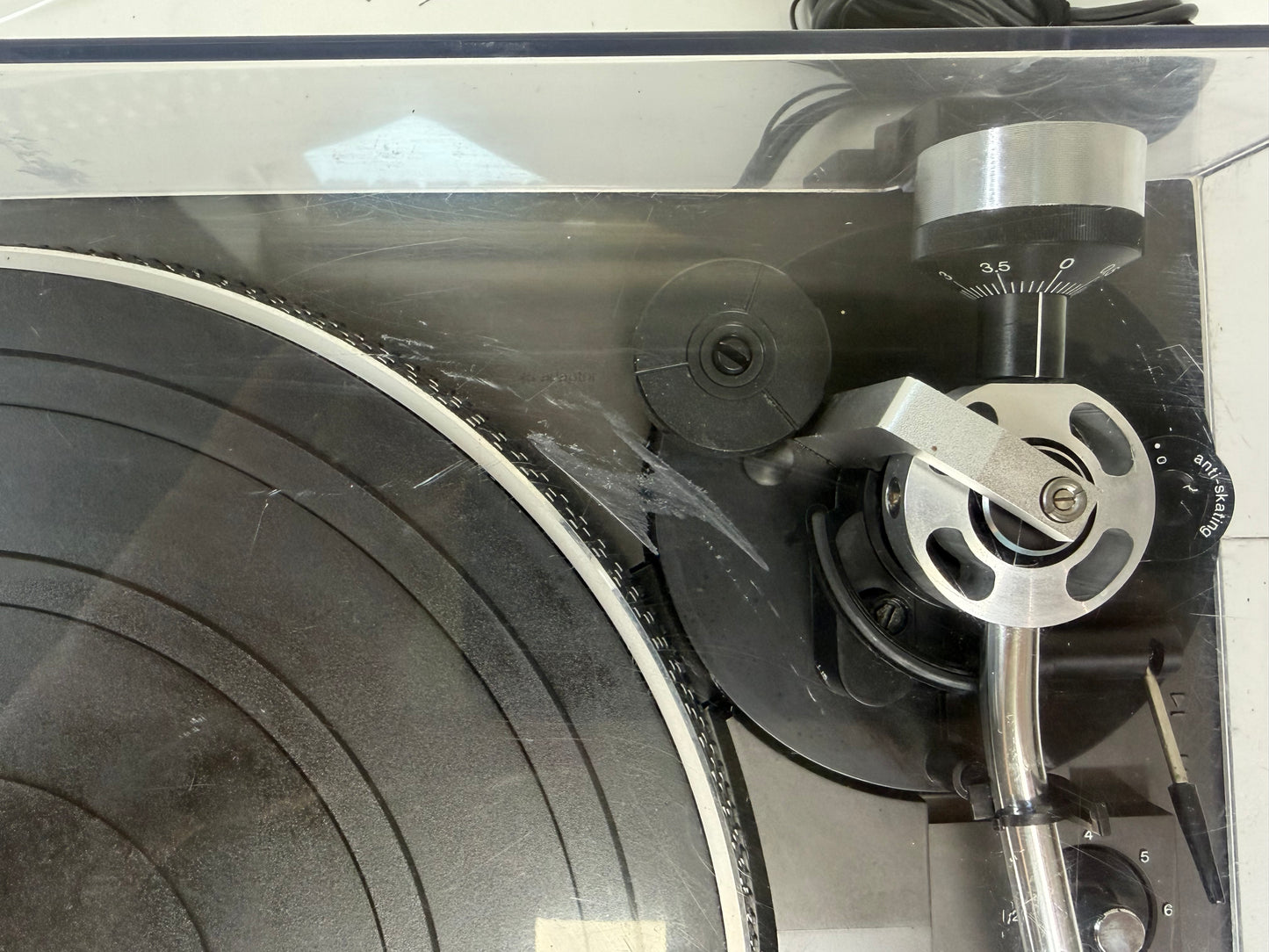 Technics SL-1900 Direct Drive Turntable DeoxIT Serviced Upgraded Feet
