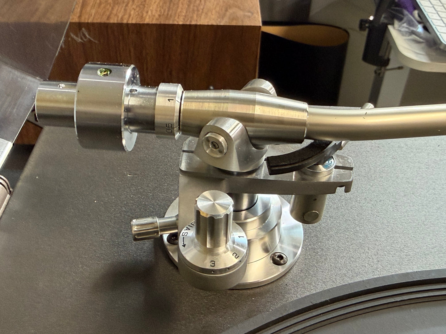 Custom Sansui SR-525 w/ Micro Seiki MA-202 MkII Tonearm & Sansui Headshell w/SN27 Cart